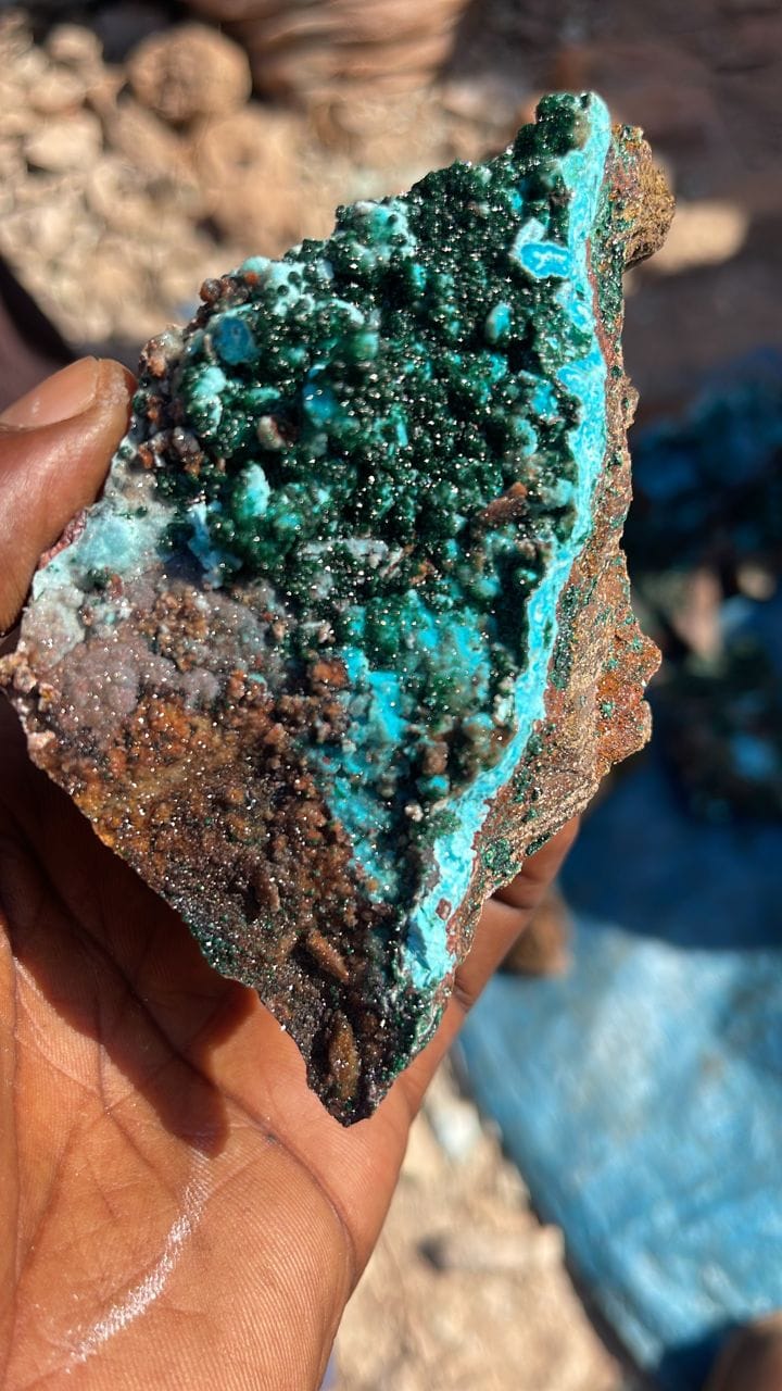 A nice crystallized malachite on Chrysocolla. From Tenke Fungurume Katanga D R Congo 🇨🇩.